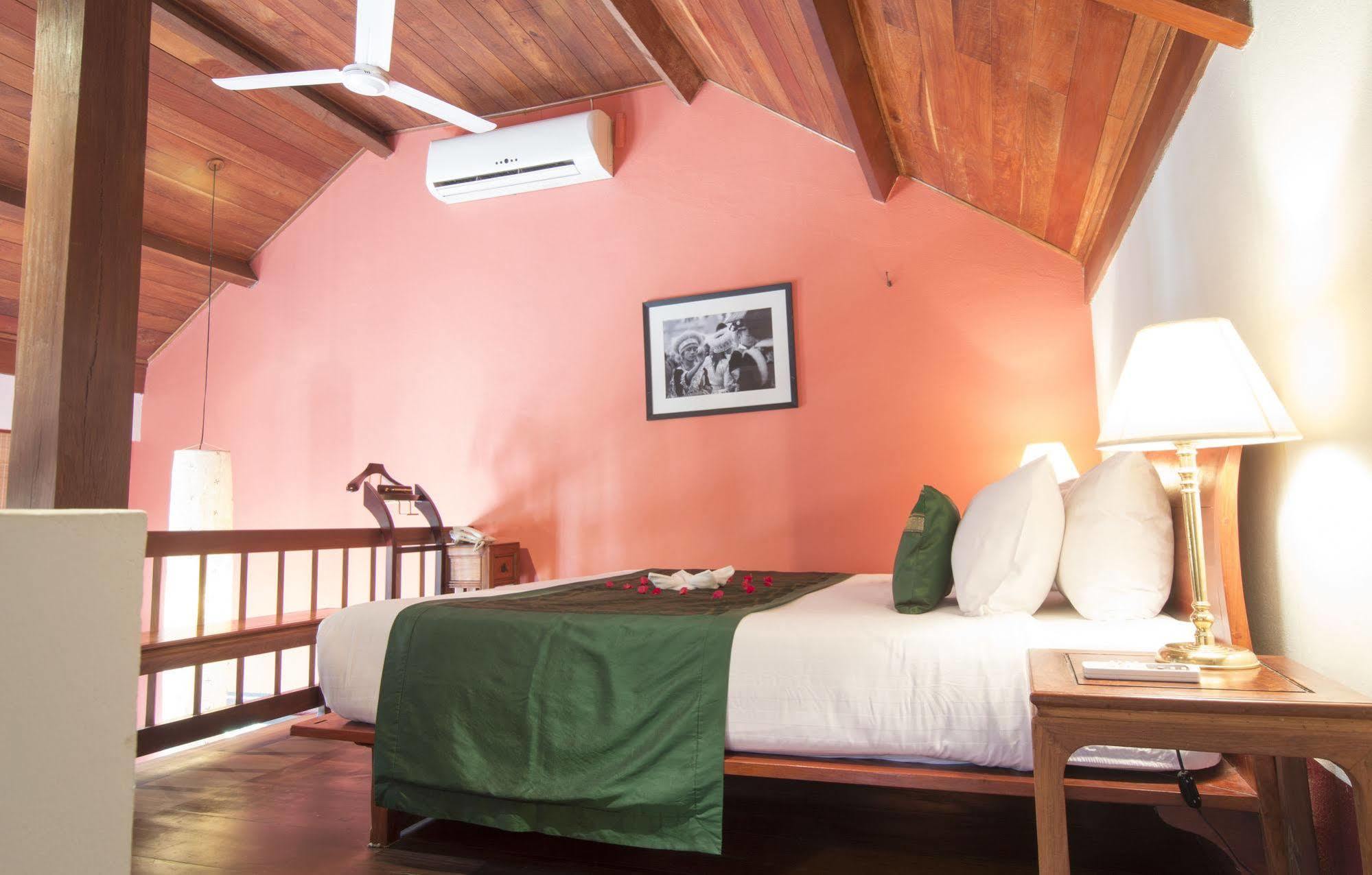 The Belle Rive Boutique Hotel Λουάνγκ Πραμπάνγκ Εξωτερικό φωτογραφία